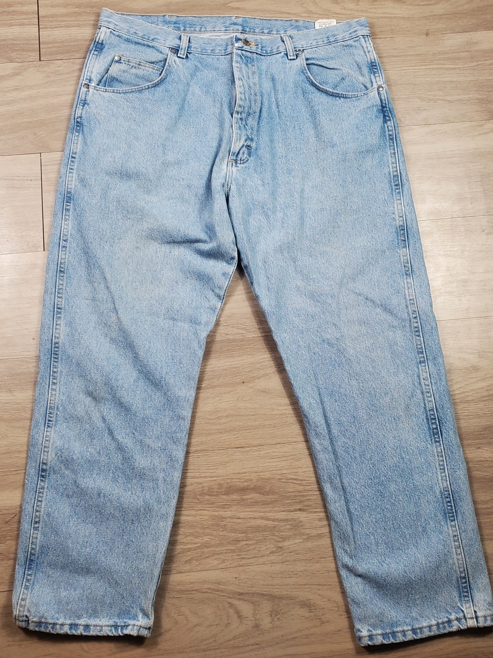 Wrangler Pro Gear Men’s Jeans 40x30 Light Wash Blue Denim Workwear